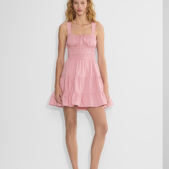Aritzia Dresses & Skirts - Aritzia Sunday Best Martine Dress
